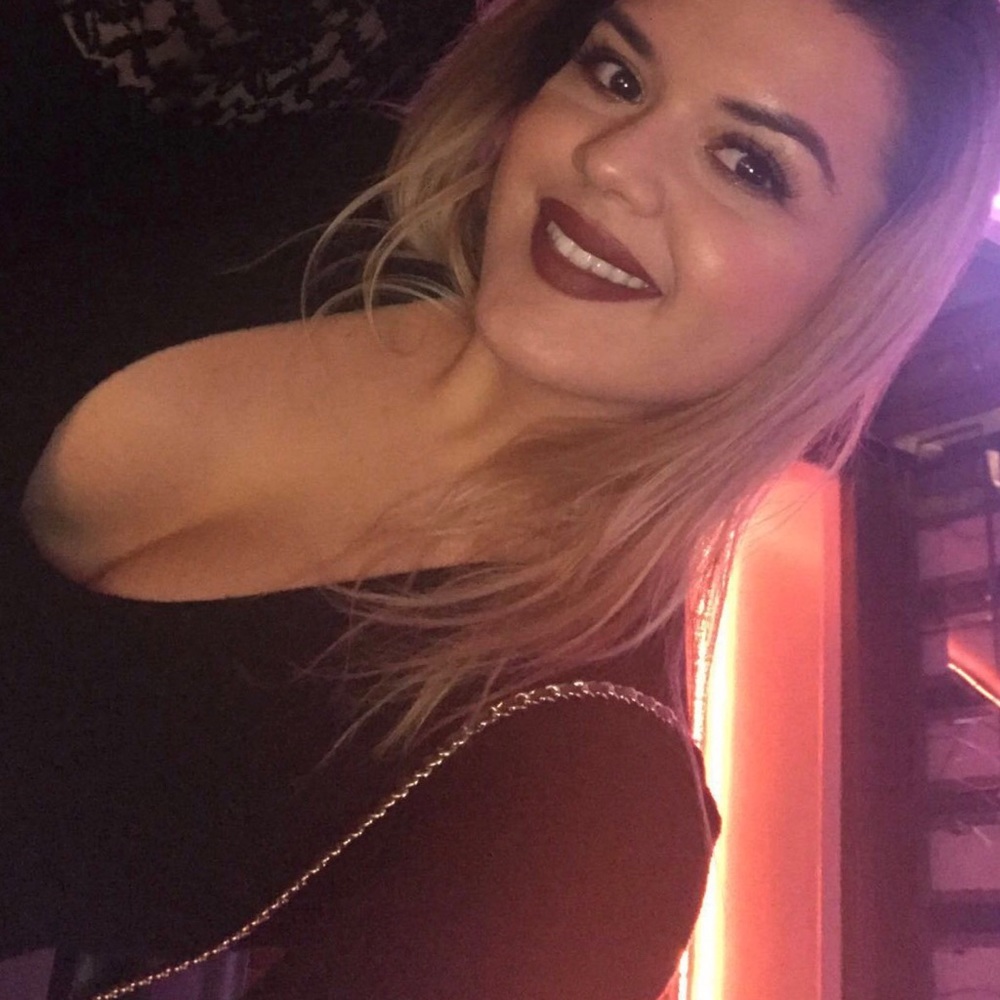 Meet your Posher, Carmen